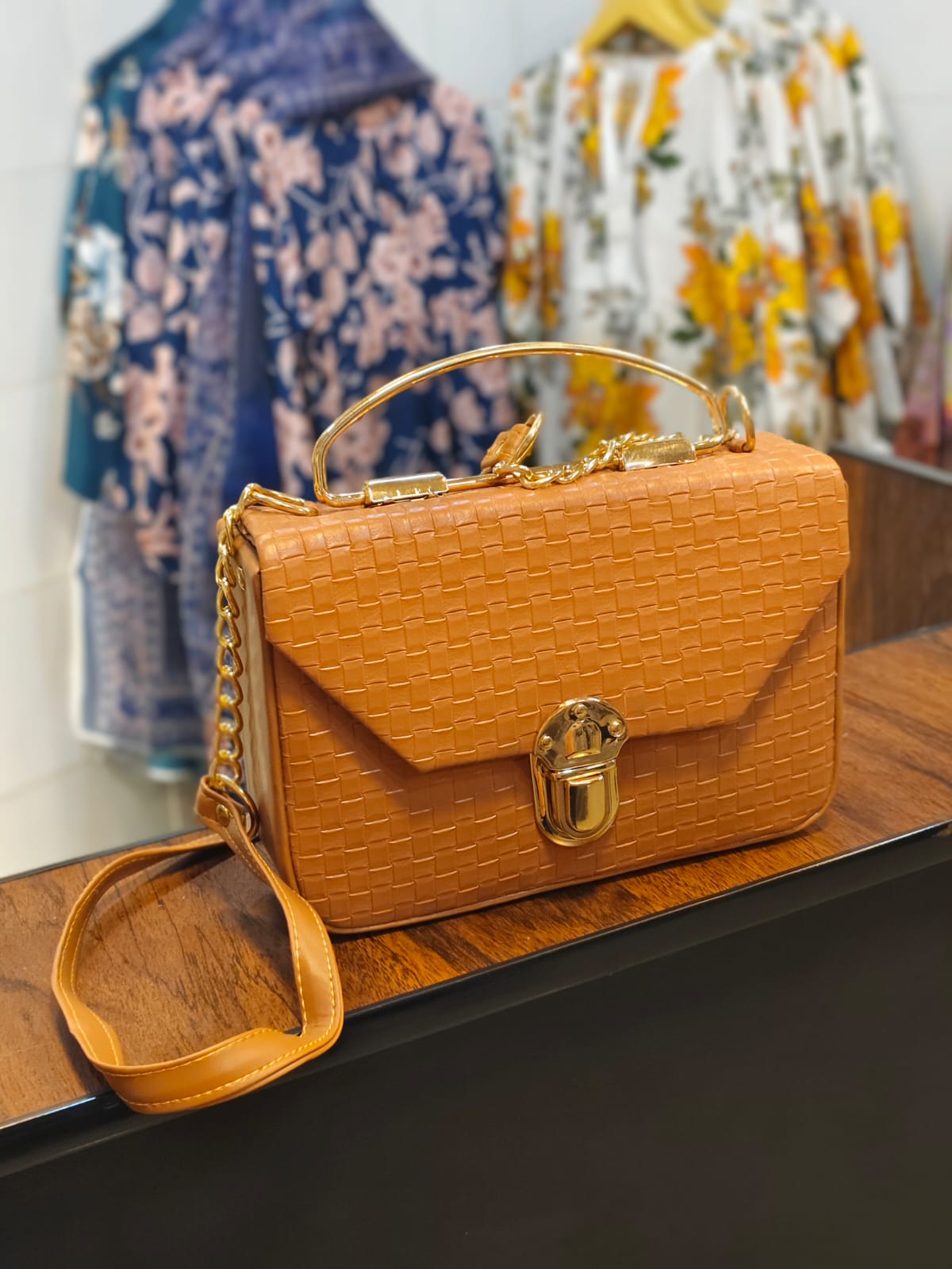 Hazel Intrecciato Bag